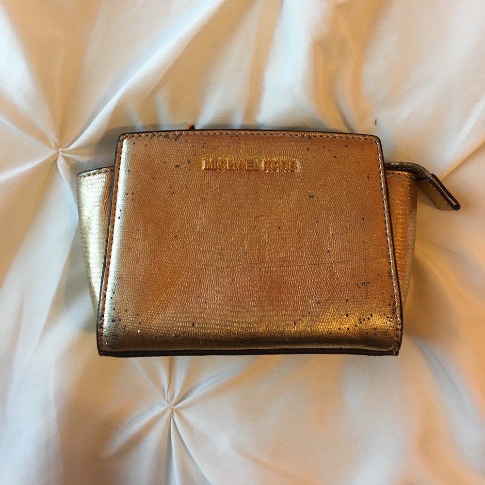 Michael Kors - Mini Selma Crossbody (Gold)