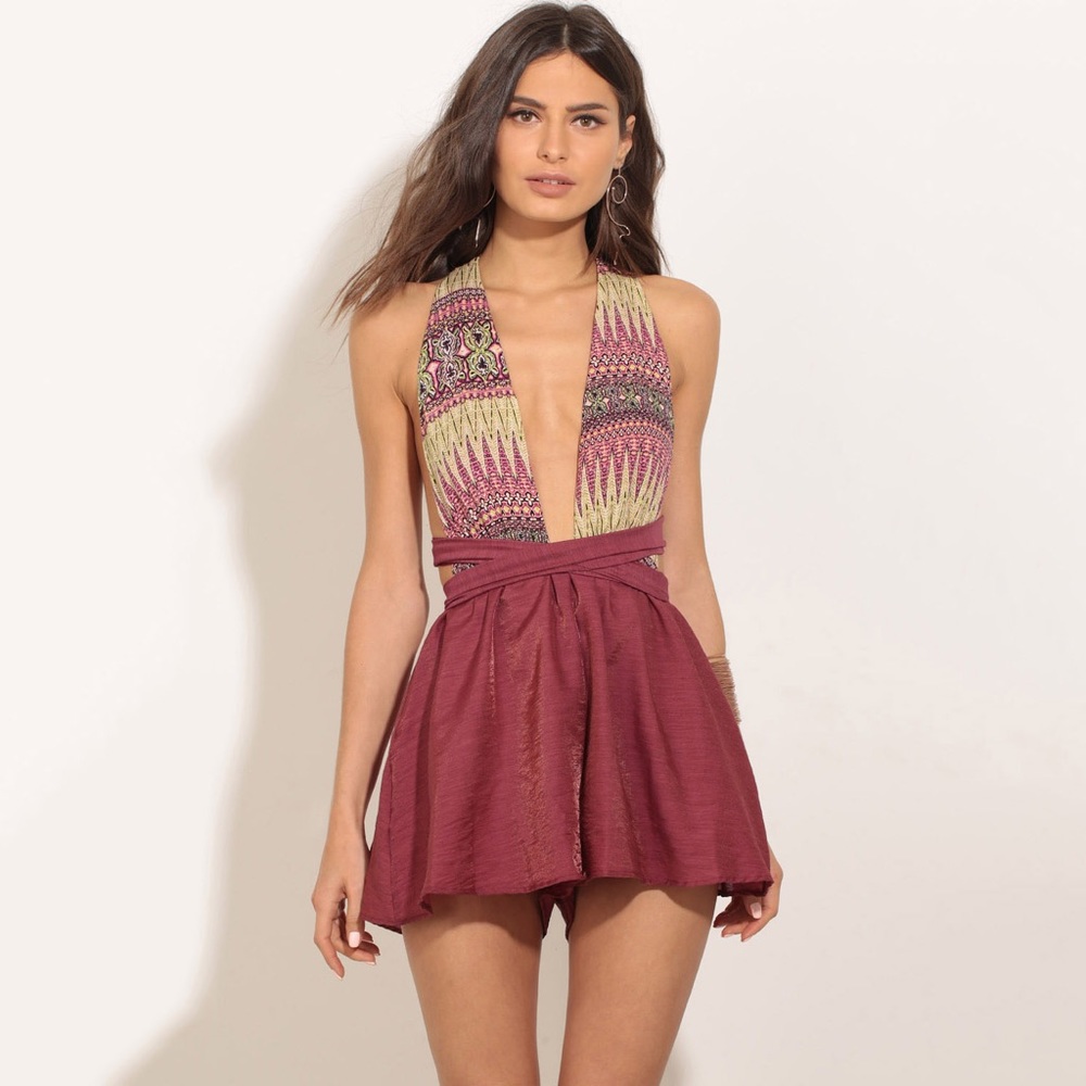🌺SALE🌺 Tribal Plunge Tie-Up Romper