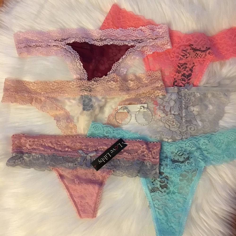 ✨NWT✨Lace thong bundle 💕