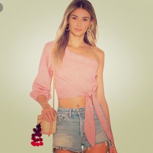 Free People One Shoulder Cropped Top 🌹