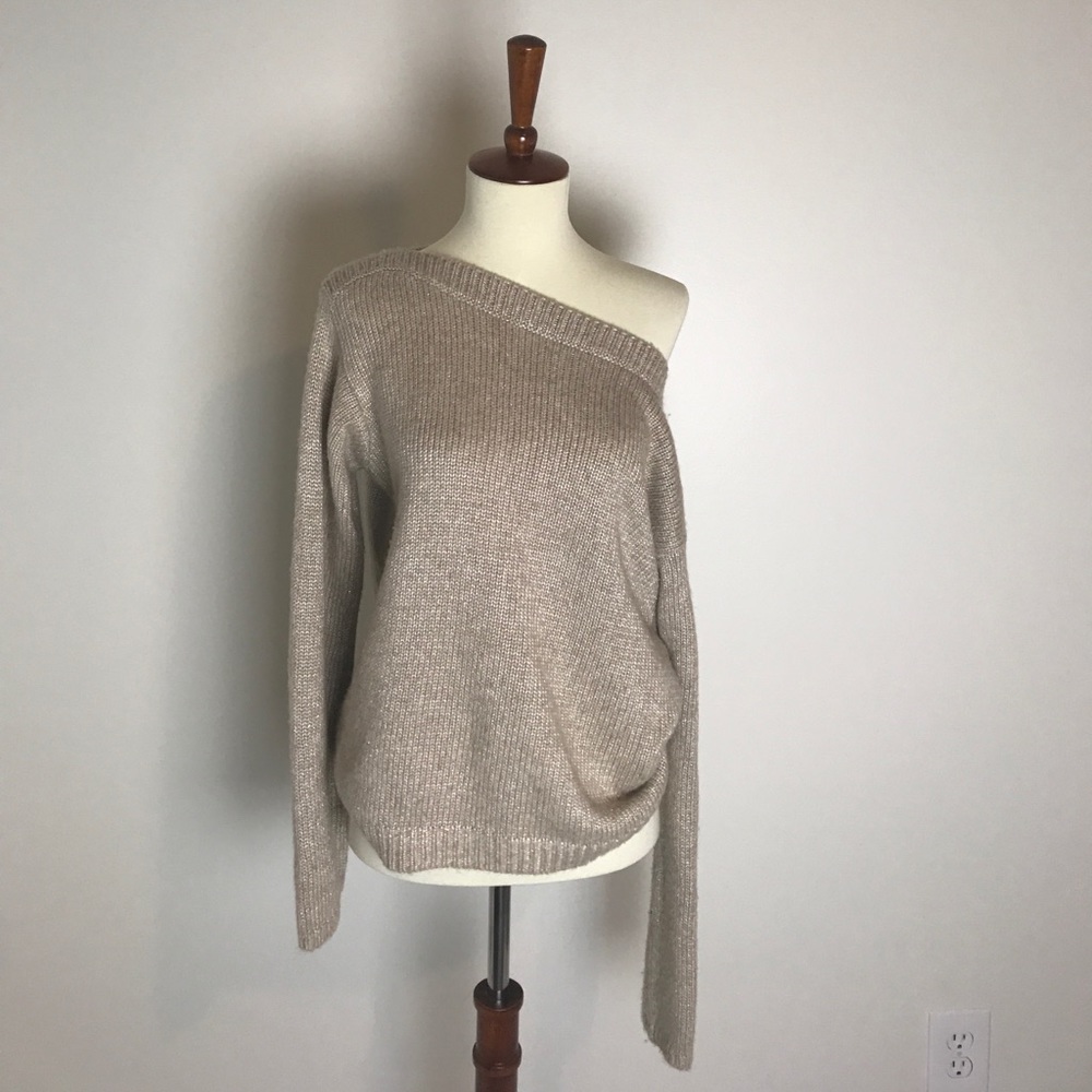 White House/ Black Market Cable Knit Sweater, M