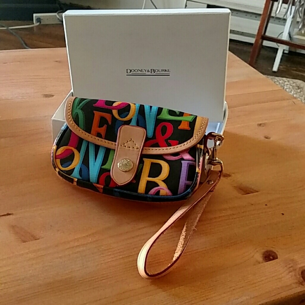 Dooney and Bourke Wristlet