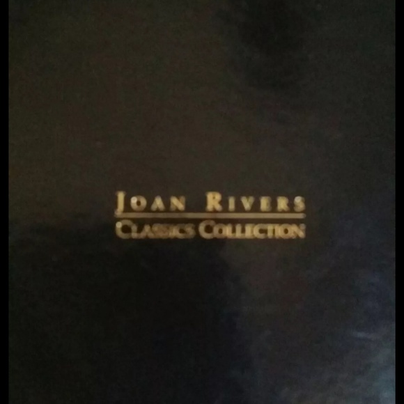 Joan Rivers Classic Collection - Picture 2 of 2