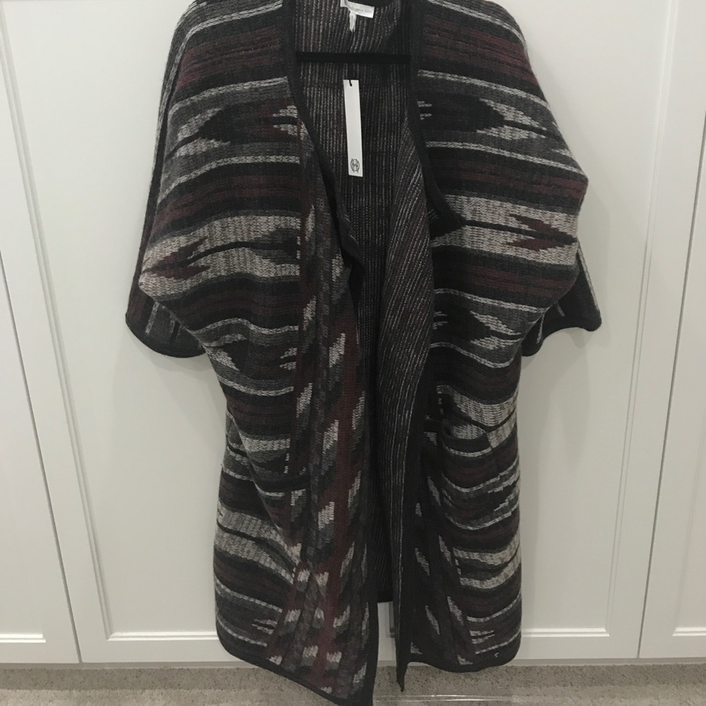 House of Harlow Cardigan Size Large *New*