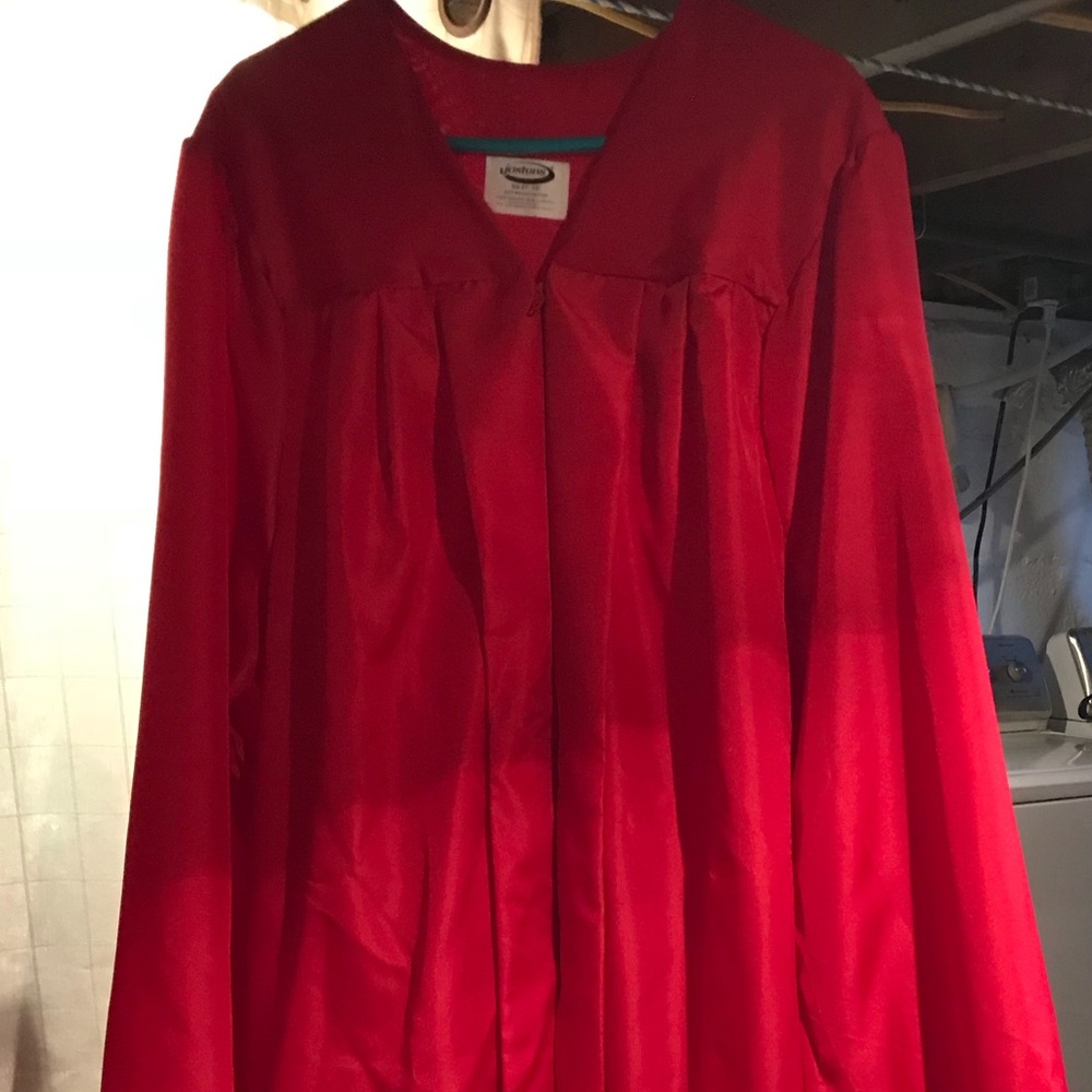 Graduation gown