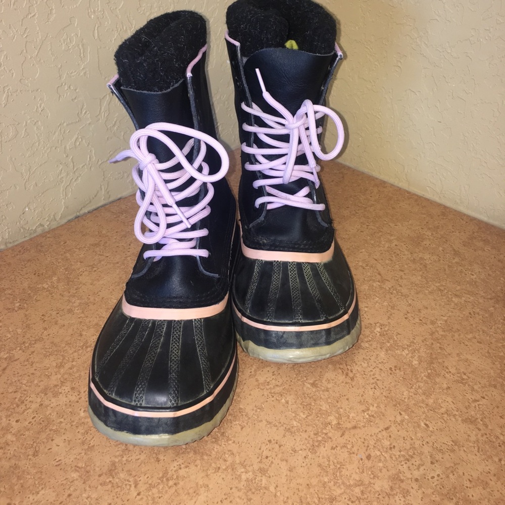 Winter boots