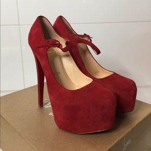 Christian Louboutin Lady Daf 160