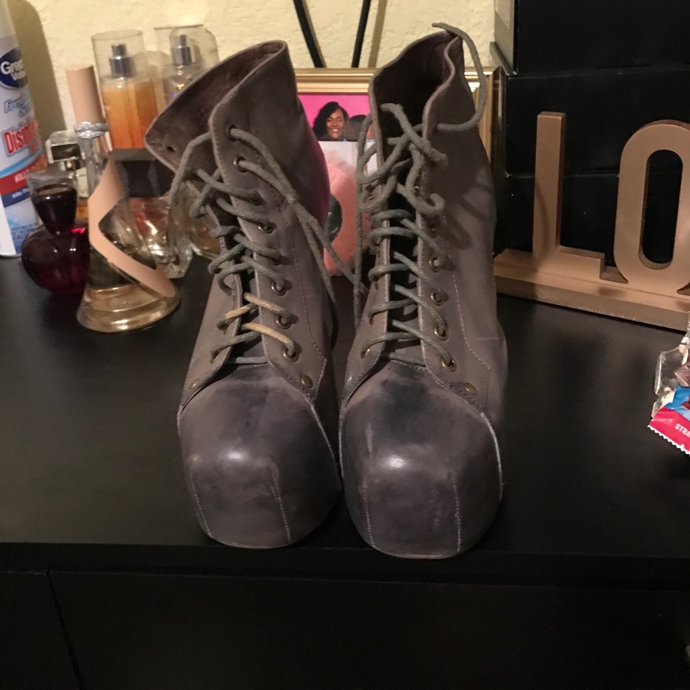 Jeffrey Campbell