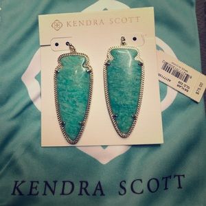 Kendra Scott Skylar earrings