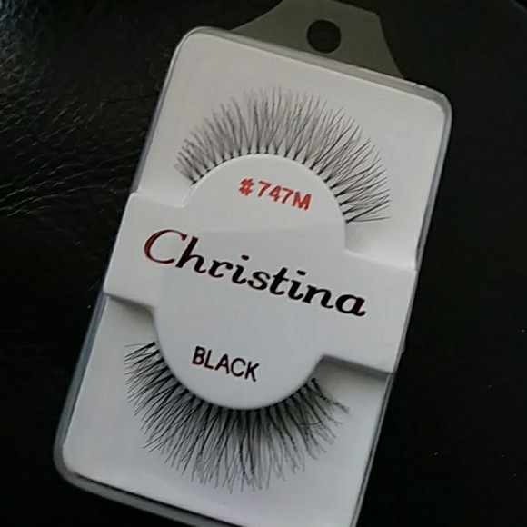 Pack of eyelashes - Picture 2 of 3