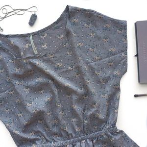 🆕 | 𝐌𝐲 𝐒𝐭𝐨𝐫𝐲 | Lavender Floral Mini Dress