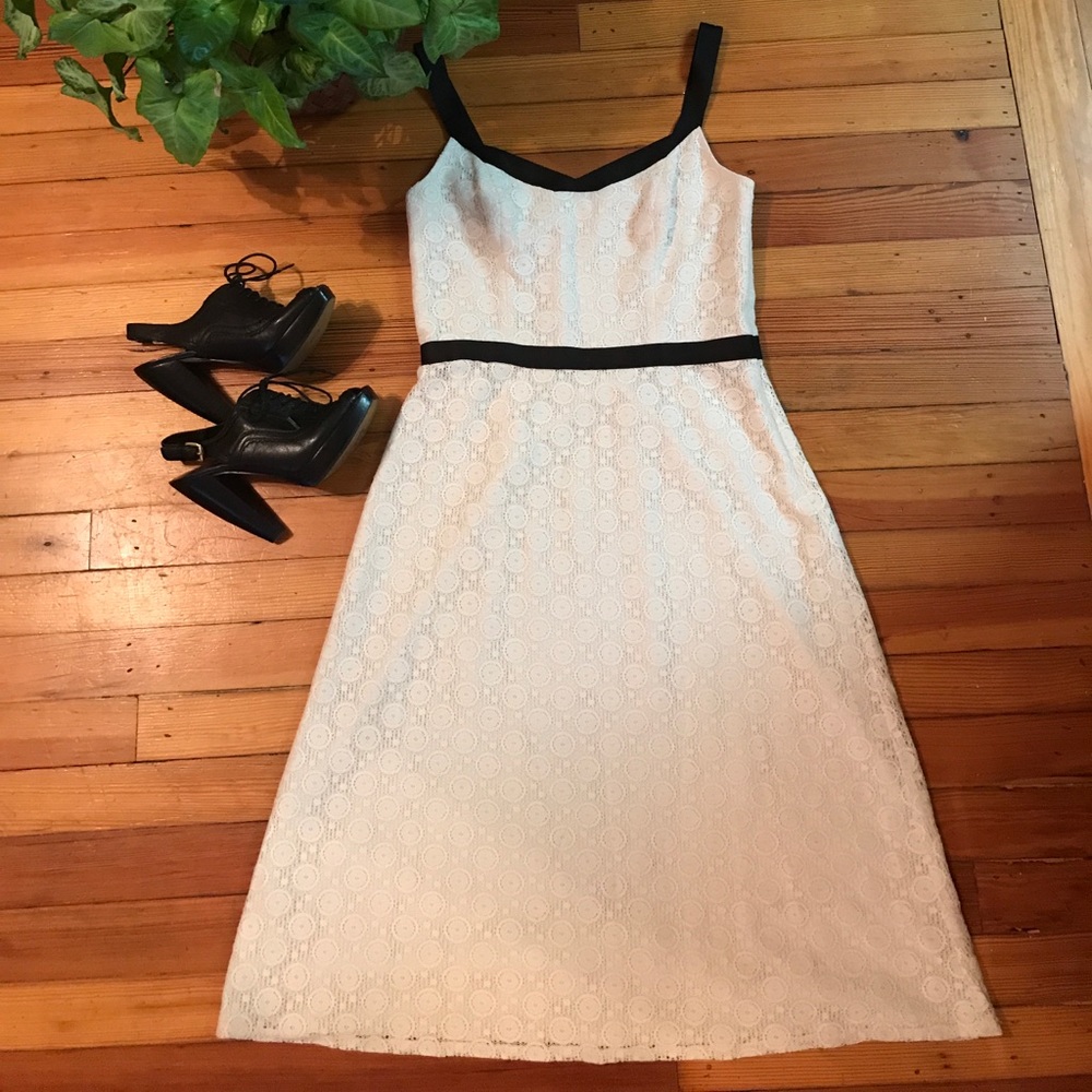 LOFT LACE DRESS