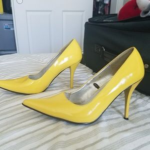 Urban Vibe Yellow High Heels size 7