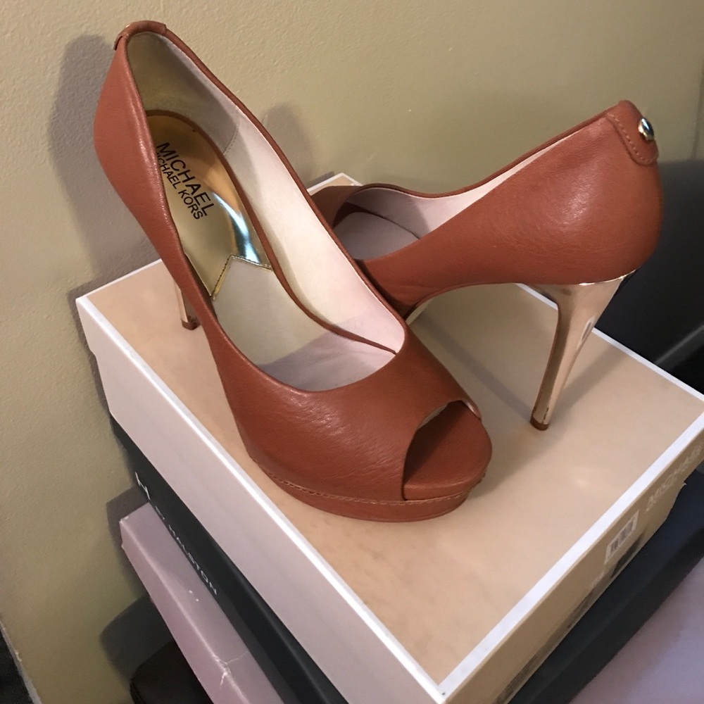 Michael Kors high heel