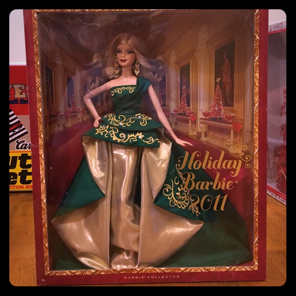 2011 holiday Barbie