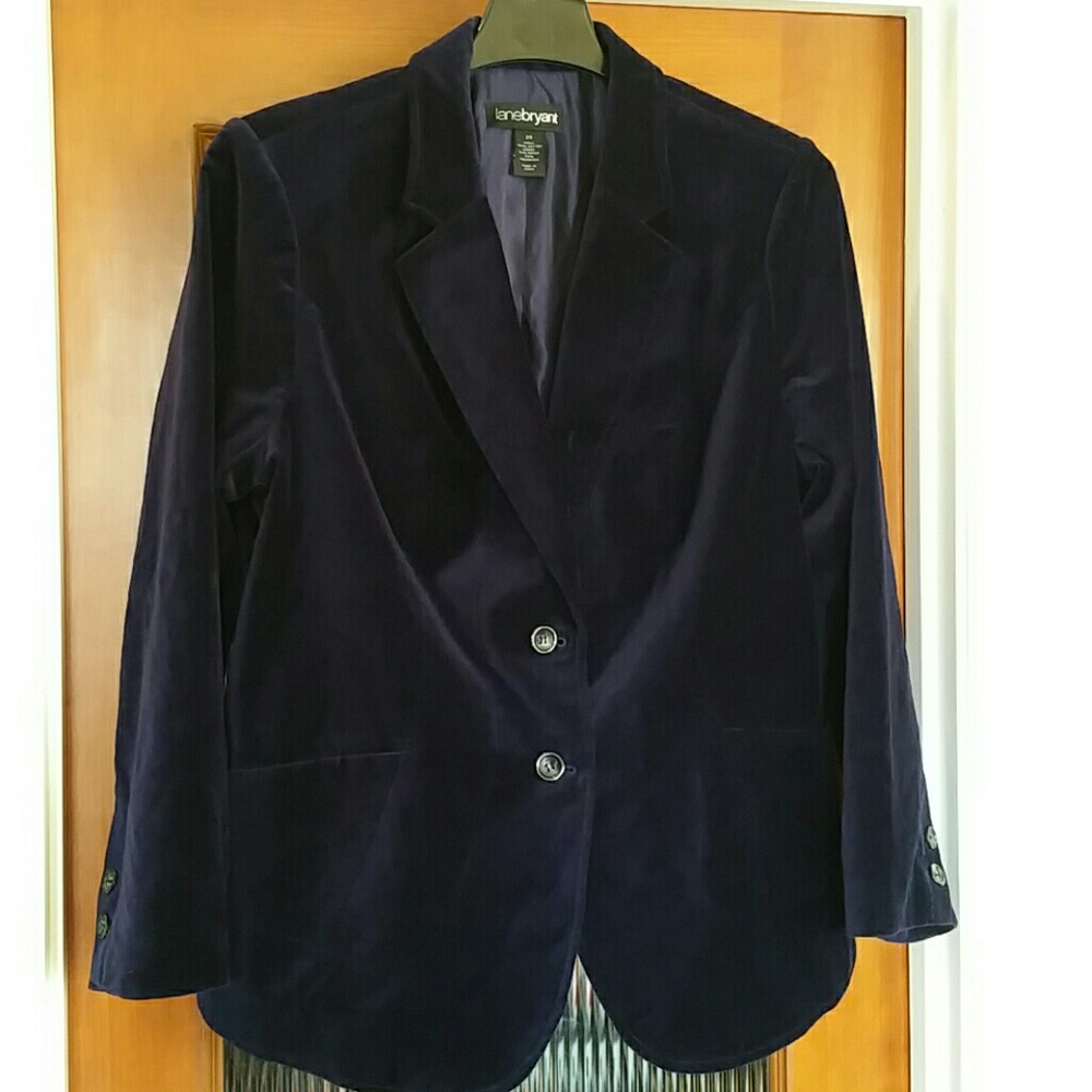LANE BRYANT PLUM VELVET BLAZER