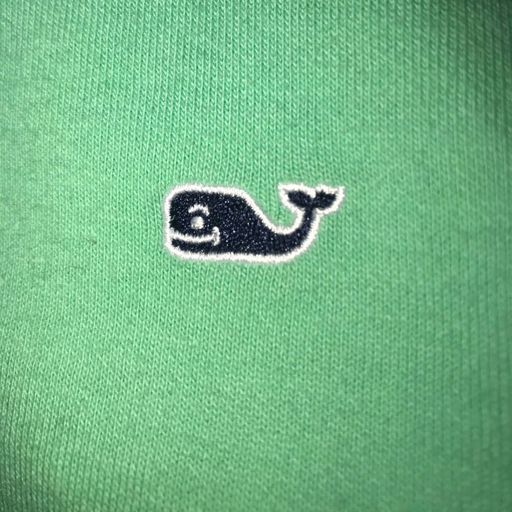 Vineyard Vines Quarter Zip - Picture 4 of 4