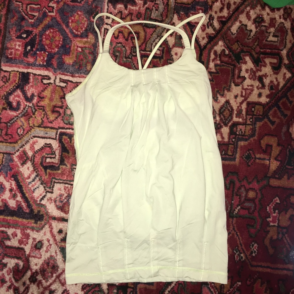 Lululemon tank
