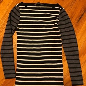 Limited 3/4 sweater