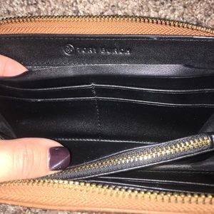 Tory Burch wallet