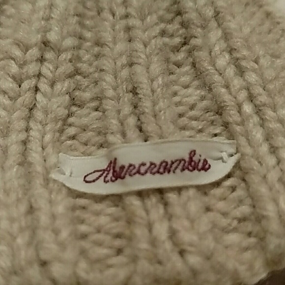 A&F Sweater - Picture 5 of 7