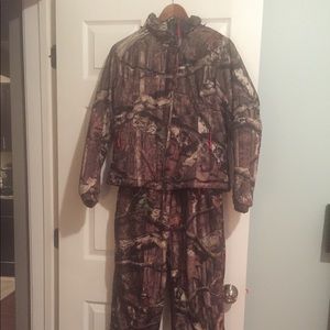 Cabela's OutfitHer AGO bibs and jacket size medium