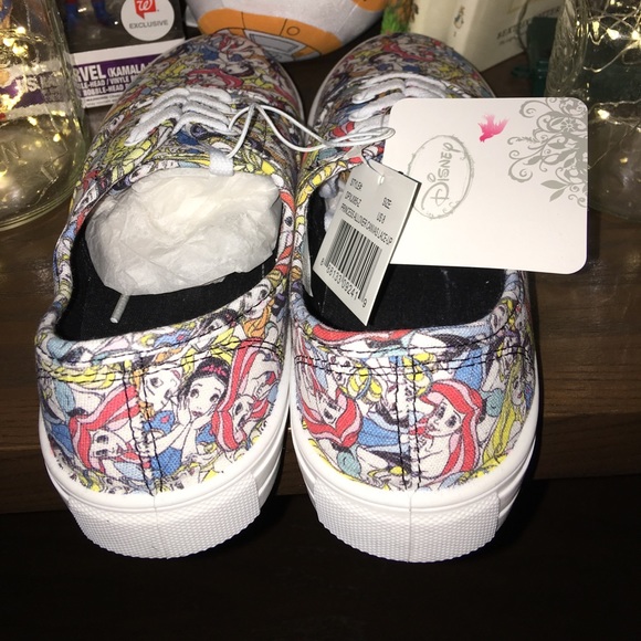 ‼️NWT‼️ DISNEY Princess Lace Up Sneakers - Picture 3 of 5