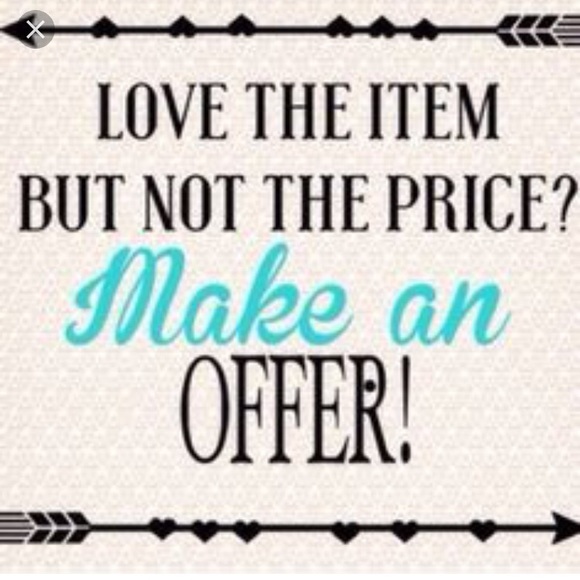Feel Free To Make An Offer 💞 - Picture 1 of 1