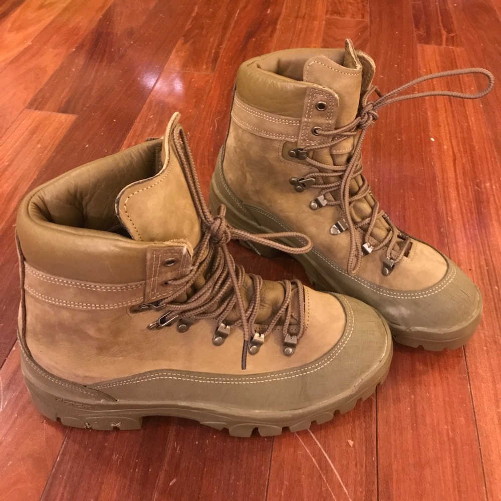 Belleville Combat/ Hiking Boots