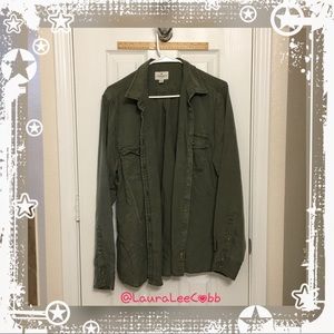 American Eagle XL long sleeve button down shirt