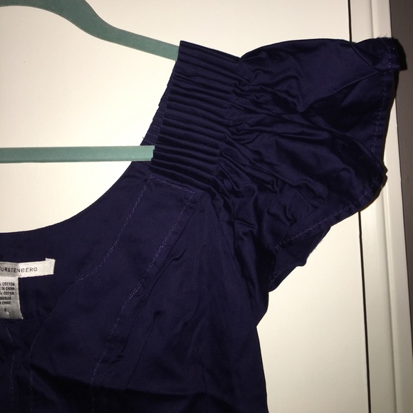 Blouse - Picture 2 of 3