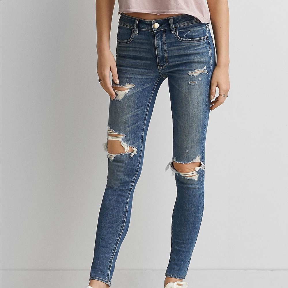 American Eagle Hi Rise Jegging Distressed