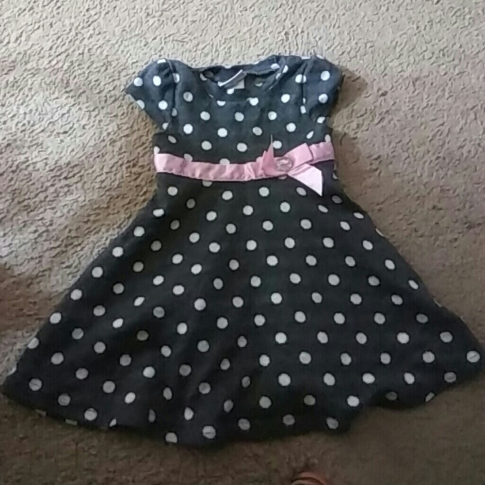 Girls dress