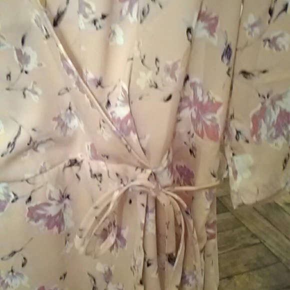 Blouse - Picture 4 of 4