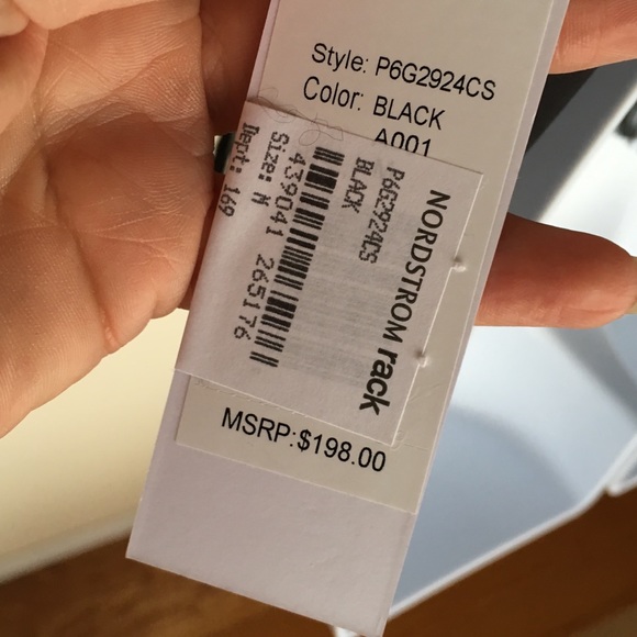 NEW Parker Fringe Halter Top - Picture 5 of 8