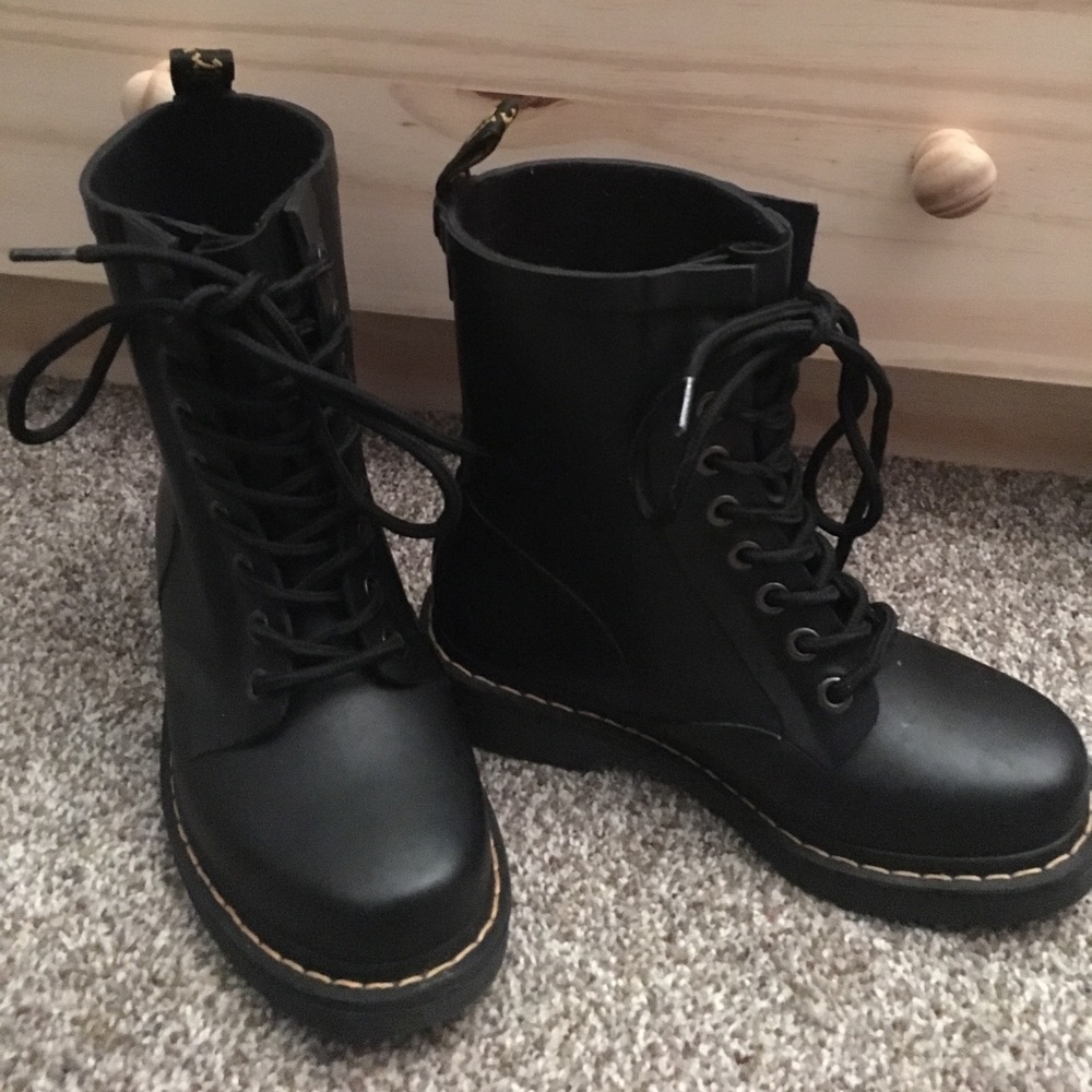 Dr. Martens combat boots