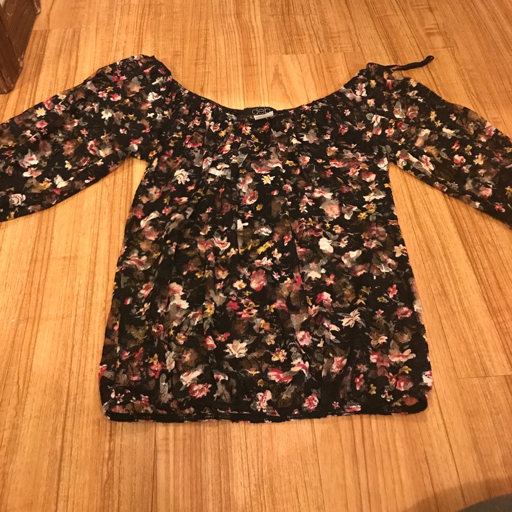 Meshed floral top