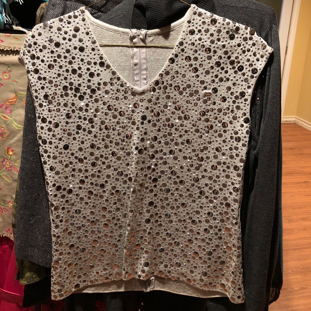 St John sweater, full zip back.  Tag missing