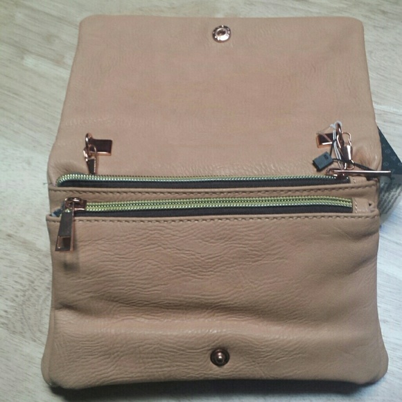Nwt Nude Street Level Crossbody/Clutch - Picture 2 of 4