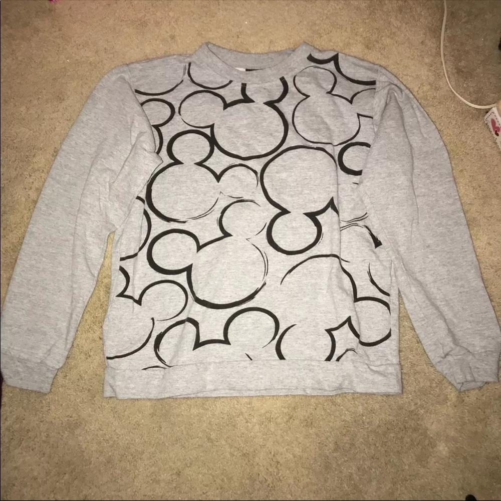 Disney Mickey Sweater 💗