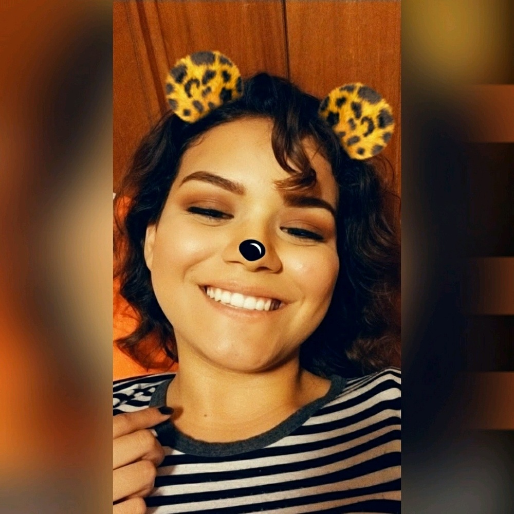 Meet your Posher, Cecilia