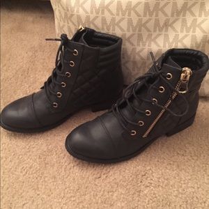 Aldo combat boots