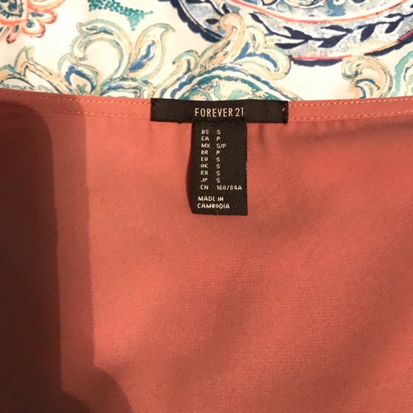 Forever 21 blouse - Picture 2 of 4