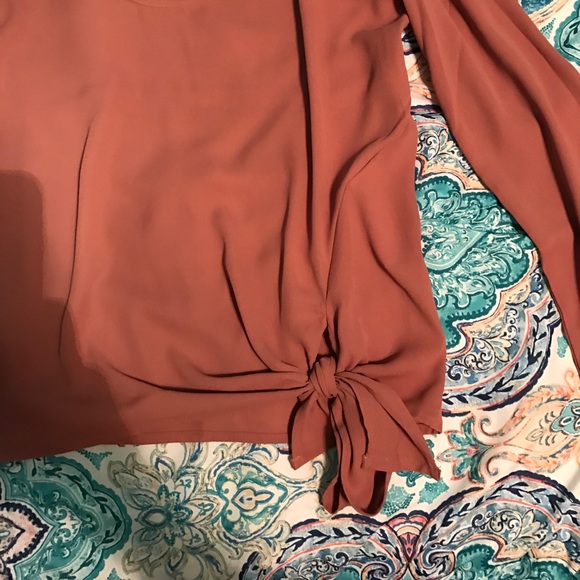 Forever 21 blouse - Picture 3 of 4