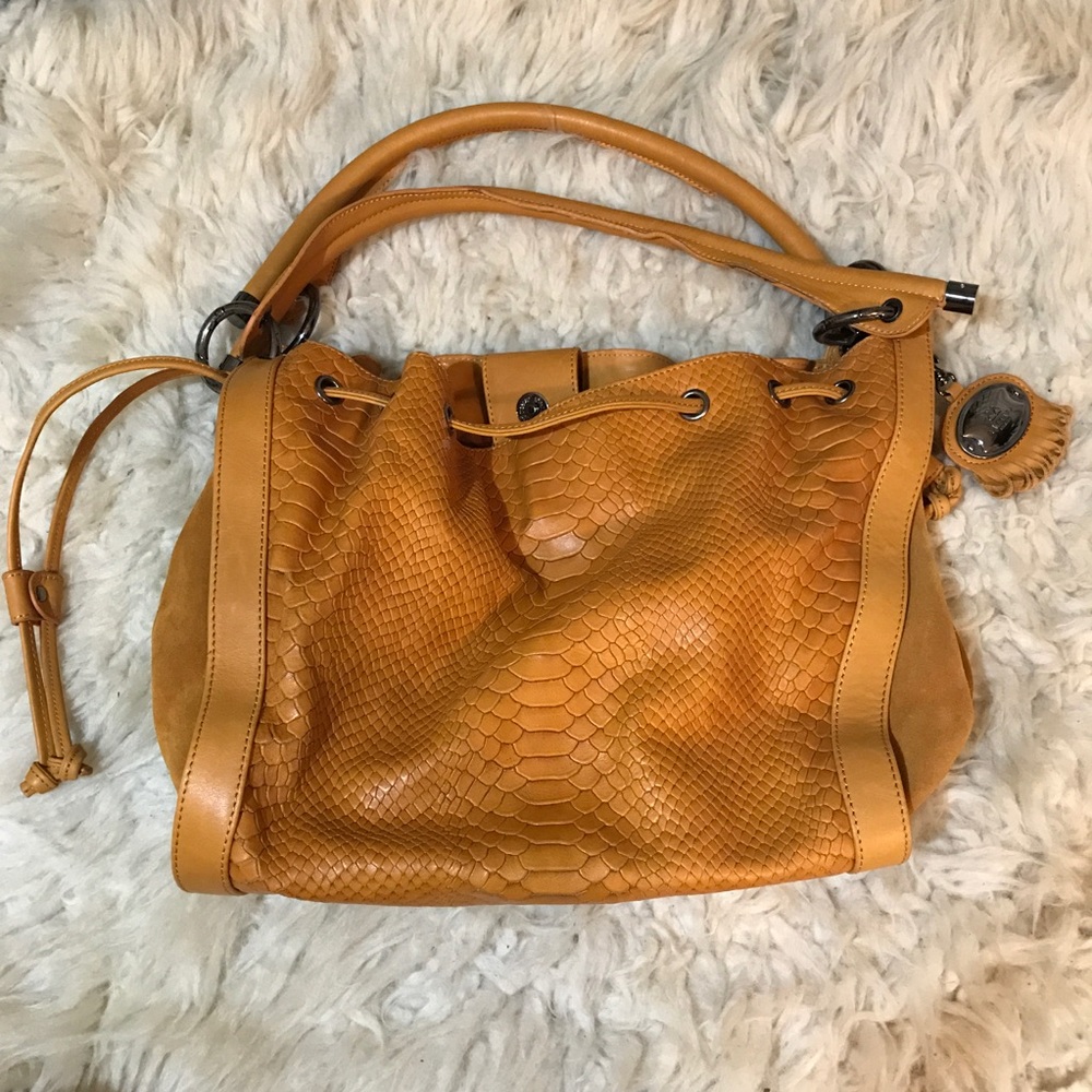 💖Barbara Milano Tan Leather Drawstring Snakeskin Embossed Bag