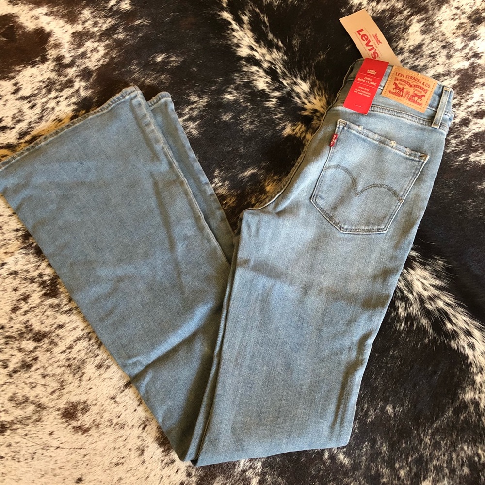 High Waisted Levi Flares