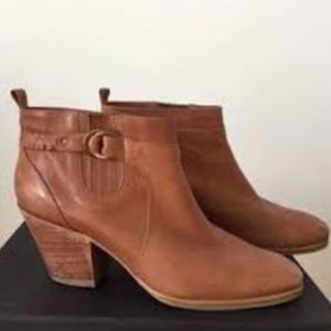 Rachel Comey Tan leather hitch Bootie