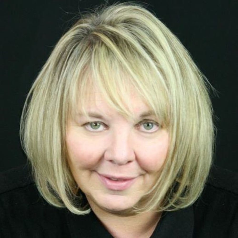 Meet your Posher, Jacqueline