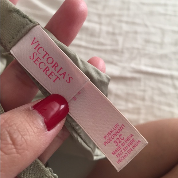 VS BRAS BUNDLE - Picture 5 of 8