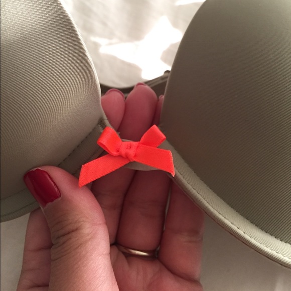 VS BRAS BUNDLE - Picture 6 of 8